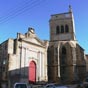 Aniane : Près de la rivière, la chapelle des Pénitents, devenue foyer rural a une base préromane, des fenêtres gothiques, une voûte du XVIe siècle et une porte du XVIIIe siècle.